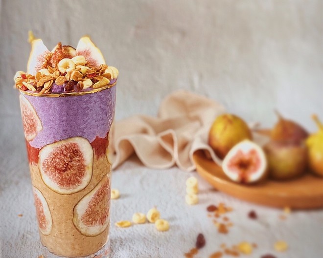 Fig and Cereal Milkshake Cups [fat-reduced Drinks] recipe