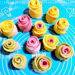 Colorful Rose Buns recipe