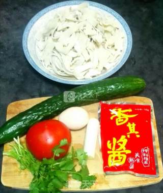 Noodles with Tomato and Egg Fried Sauce recipe