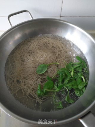 Hot and Sour Noodles recipe