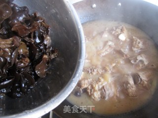 #trusty Beauty Fungus Taste# Fungus Spare Ribs recipe