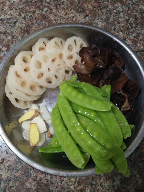 Vegetarian Fried Lotus Pond recipe