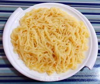 Fresh Noodles with Eel recipe