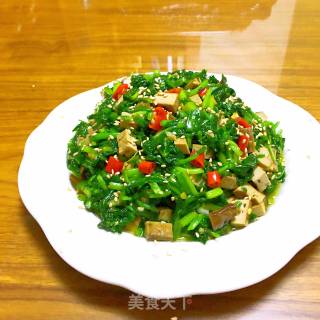 Shepherd's Purse Mixed with Fragrant Dried recipe