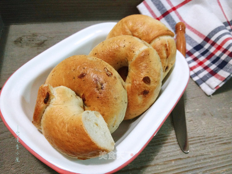 #aca烤明星大赛# Polish Black Pepper and Onion Bagels recipe