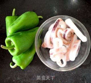 Fried Squid Rings with Green Pepper recipe