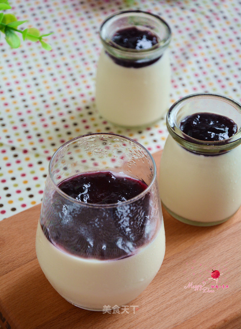 Blueberry Soy Milk Pudding recipe
