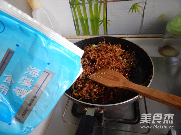 Stir-fried Bean Shreds recipe