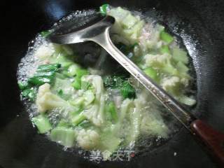Bacon, Green, Cauliflower Soup recipe