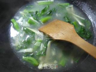 Winter Bamboo Shoots and Tiancai Core Soup recipe