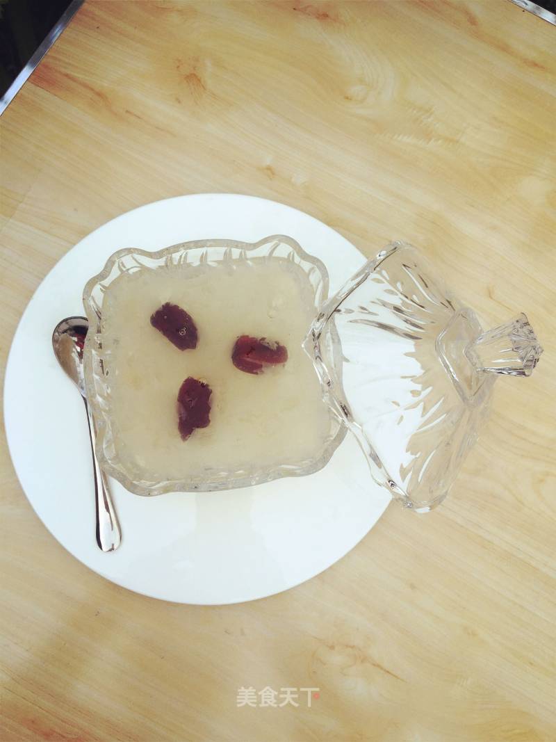 Tremella and Red Date Soup recipe
