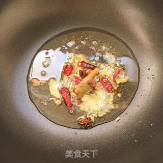 Steamed Bowl with Small Crispy Pork recipe