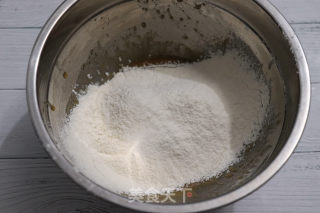 Overbearing Crab Mooncakes recipe