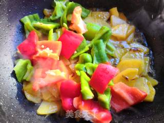 Beautiful Bell Pepper Potato Chips recipe