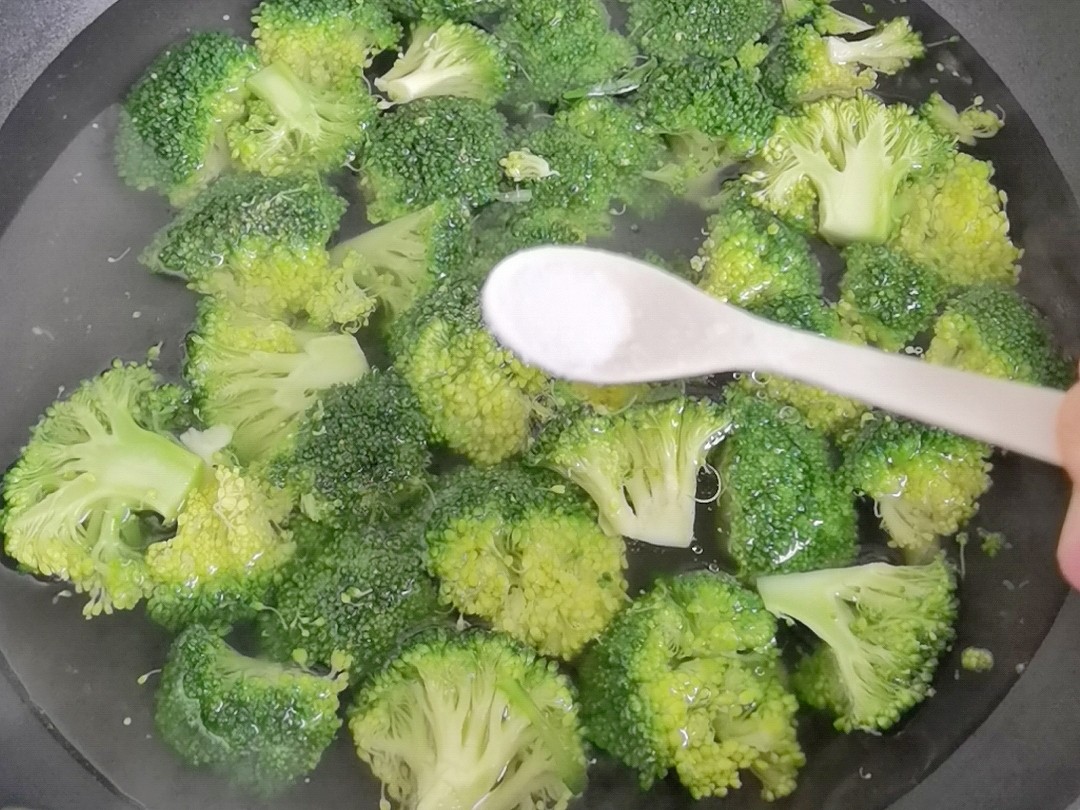 Chinese New Year’s Eve Dinners are Also Splendid-stir-fried Vegetables in Three Colors, Life is Colorful and Colorful recipe