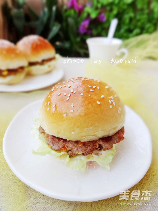 Homemade Golden Cutlet Burger recipe