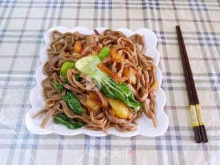 Fried Noodles with Black Rice Water and Noodles recipe