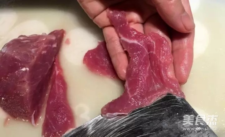 Large Slices of Beef and Potato Noodles recipe