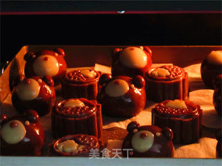 Bear Fun Cantonese Mooncakes recipe