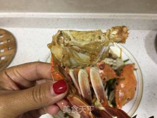 Stir-fried Crab with Ginger and Green Onion recipe