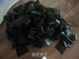 Seaweed Tofu Soup recipe