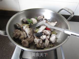 Song Mushroom Fen Skin Chicken recipe