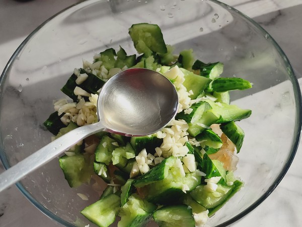 Cucumber Mixed with Jellyfish Head, Healthy and Low-fat, Refreshing and Delicious recipe