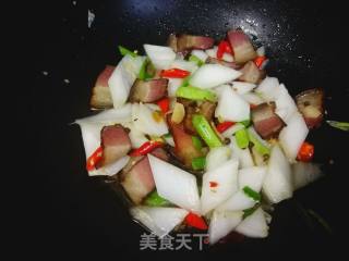 Stir-fried Bacon with Cabbage recipe