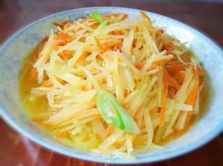 Vegetarian Fried Potato Shreds recipe