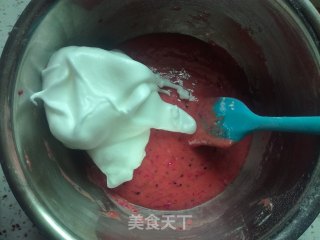 Fruit One by One Red Dragon Fruit Chiffon Cake recipe