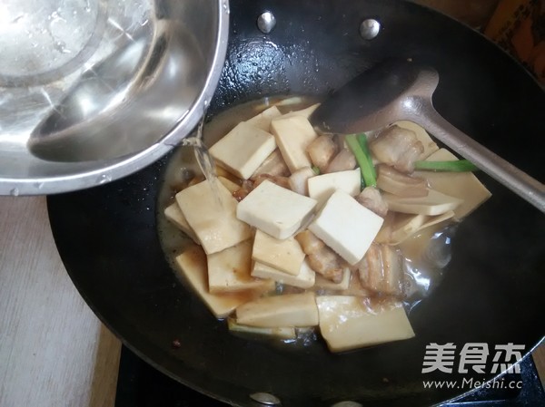 Pork Belly Thousand Page Tofu recipe