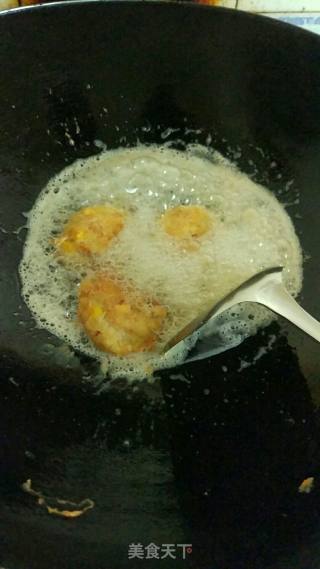 Fried Potato and Corn Minced Meat Pie recipe