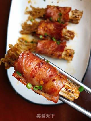 Bacon Roll with Enoki Mushroom recipe