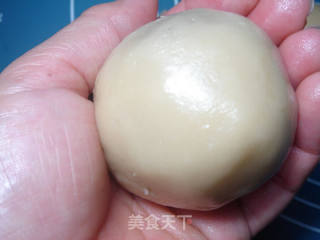 【cantonese-style White Lotus Paste and Egg Yolk Mooncakes】 recipe