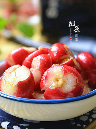 Cherry Radishes Mixed with Olive Oil recipe