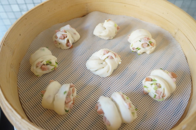 Ham and Scallion Roll recipe