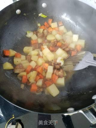 Roasted Pork with Potatoes and Carrots recipe