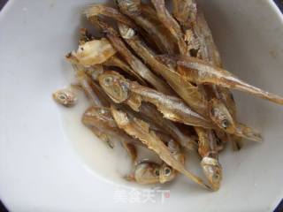 Rice Suffers -------------dried Fish Fried Crystal Skin recipe