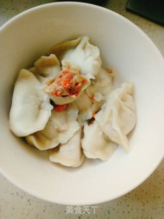 Dumplings with Sour Radish and Chicken Stuffing recipe