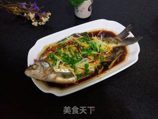 Reunion Vegetables-steamed Wuchang Fish recipe