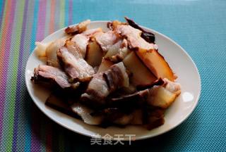 Stir-fried Bacon with Green and Red Pepper recipe