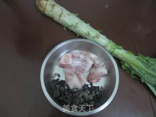 Fried Bamboo Shoots with Cloud Ears recipe