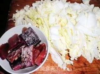 Homemade Pickled in Winter-----stir-fried Cabbage with Cured Fish recipe