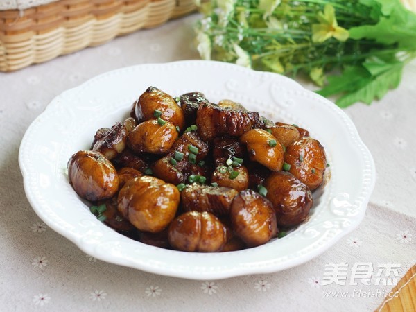 Braised Pork with Chestnuts recipe