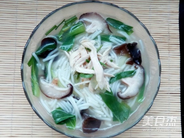 Chicken Soup with Shredded Chicken Rice Noodles recipe