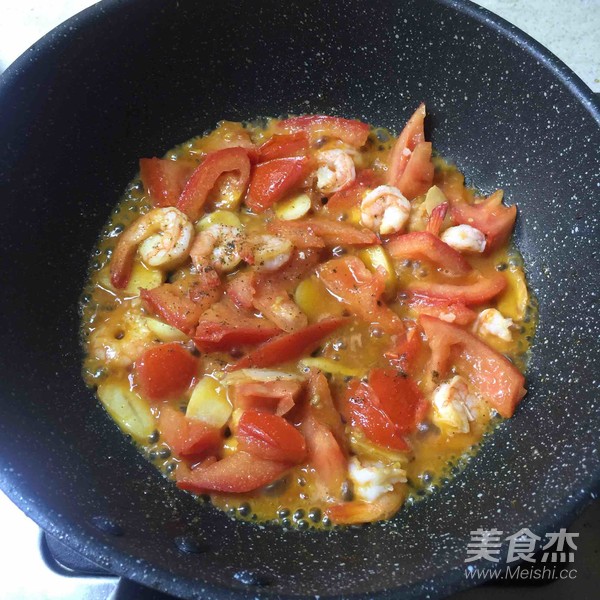 Spaghetti with Shrimp and Tomato recipe