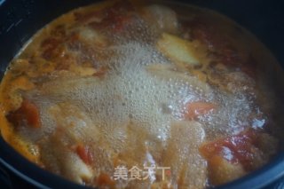 #清淡美食#tomato and Bamboo Sun Black Fish Soup recipe