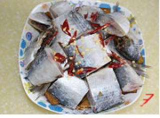 Fisherman's Rice-steamed Salted Fish with Radish recipe