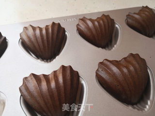 Heart-shaped Madeleine Cake recipe