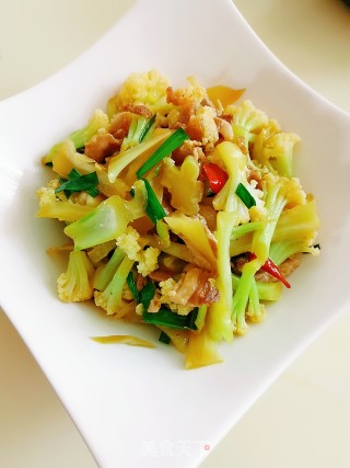 Cauliflower Stir-fried Pork recipe